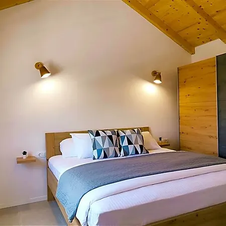 Hotell Stone House In Vineyard Račišće
